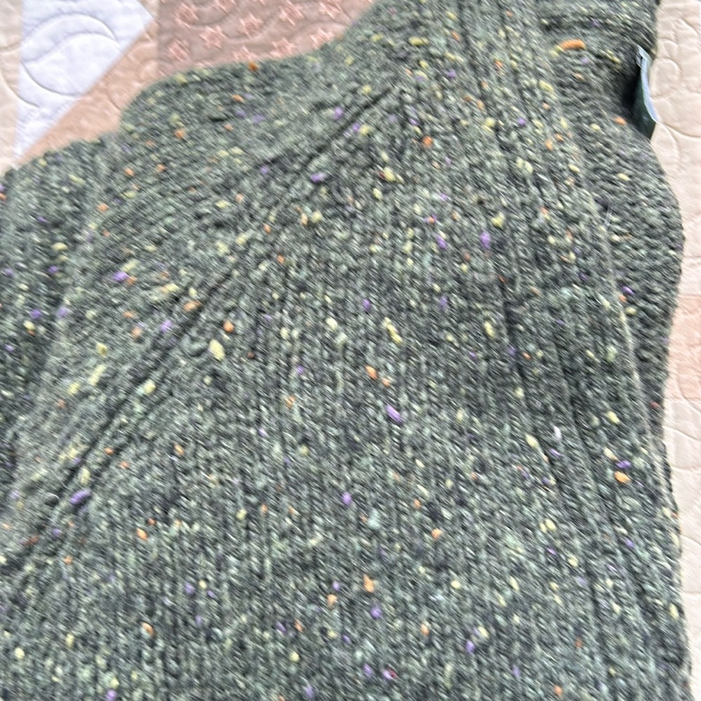Chunky tweed green cardigan